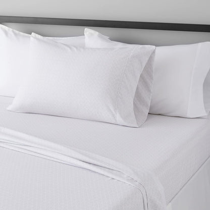 Amazon Basics Lightweight Super Soft Breathable Wrinkle-Resistant Microfiber 4-Piece Bed Sheet Set with 14-Inch Deep Pockets, Queen, Bright White, Solid