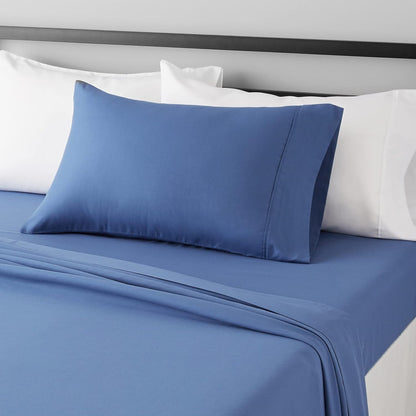 Amazon Basics Lightweight Super Soft Breathable Wrinkle-Resistant Microfiber 4-Piece Bed Sheet Set with 14-Inch Deep Pockets, Queen, Bright White, Solid